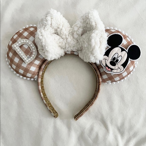 Fall plaid patch ears - Picture 2 of 2